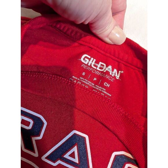 Gildan track and field tshirt small - Picture 3 of 3